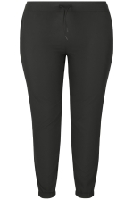 Chamaia W Training Pants
