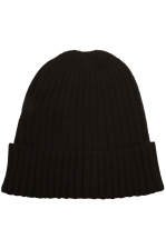 Ribbad barnmössa med uppvikt kant