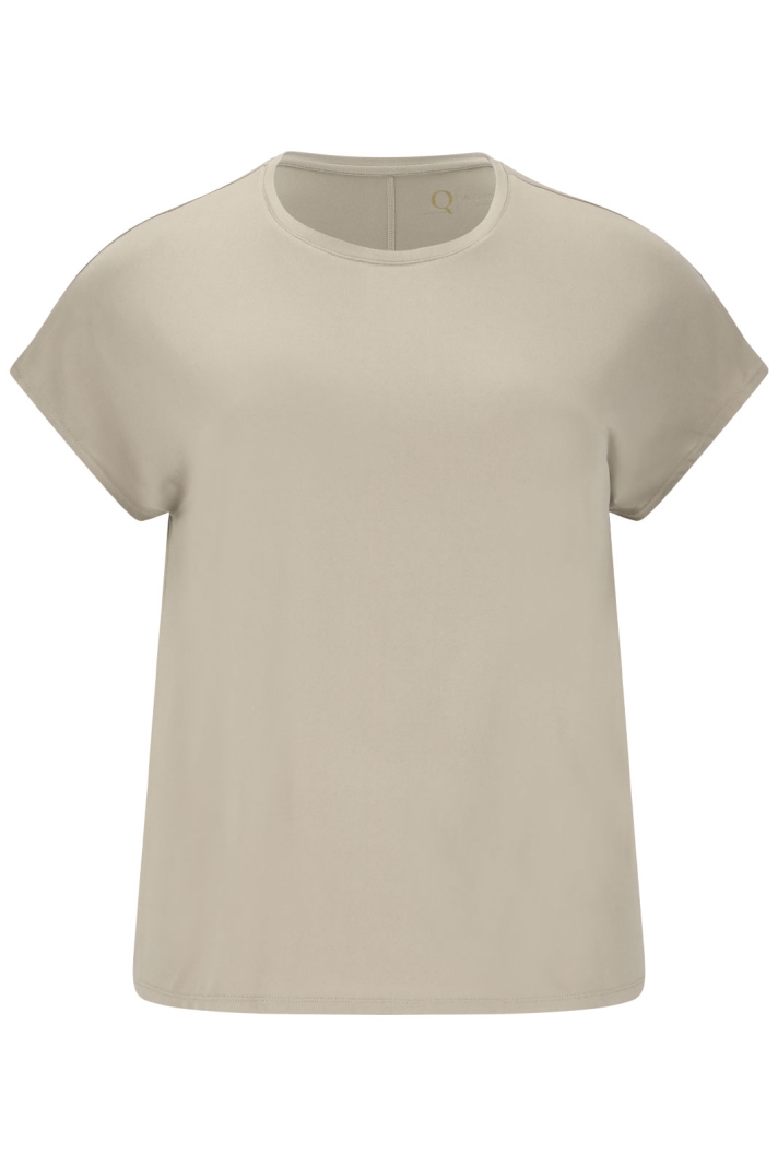 Jenirei W Soft Touch Tee.