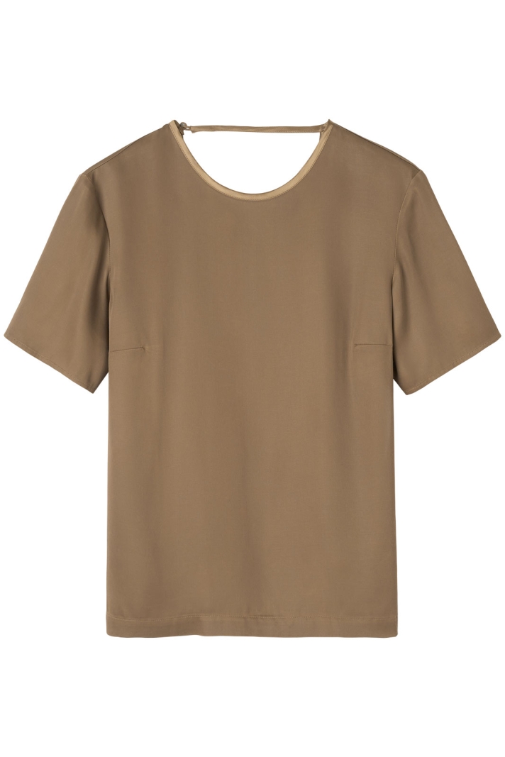 Robyn S00010 134