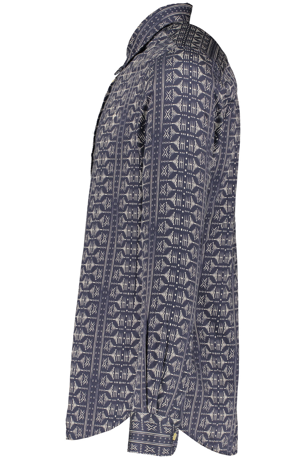 Pascal Button Under Shirt