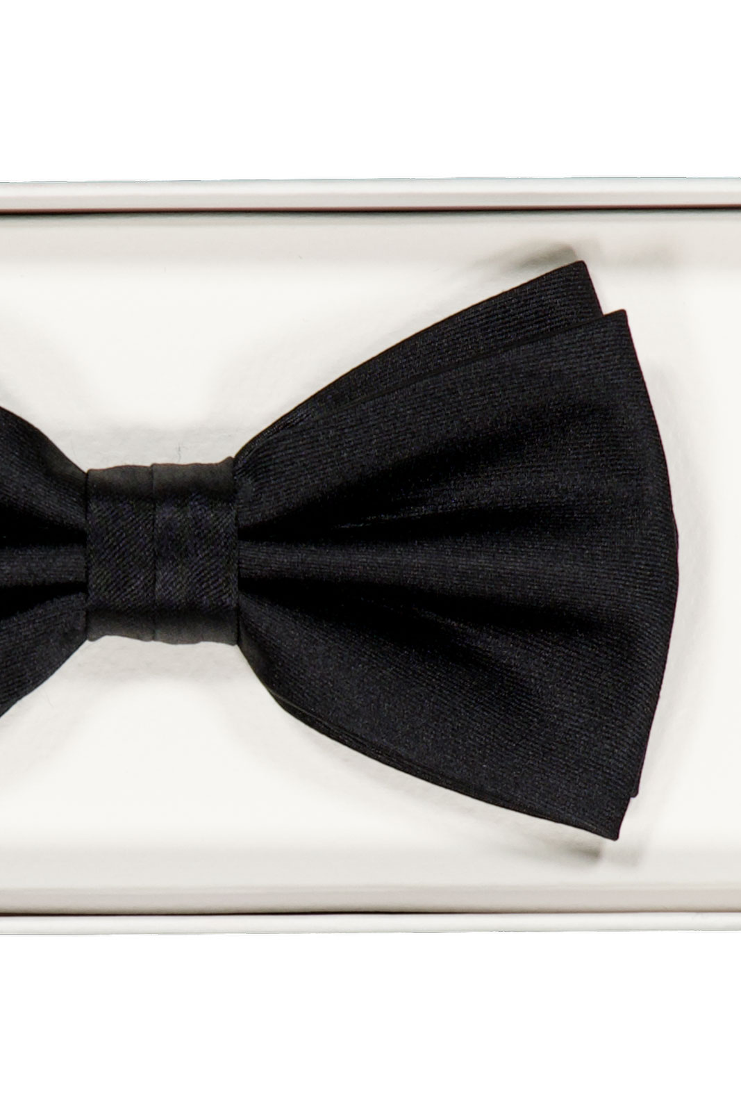 Ceremony Pre Tie