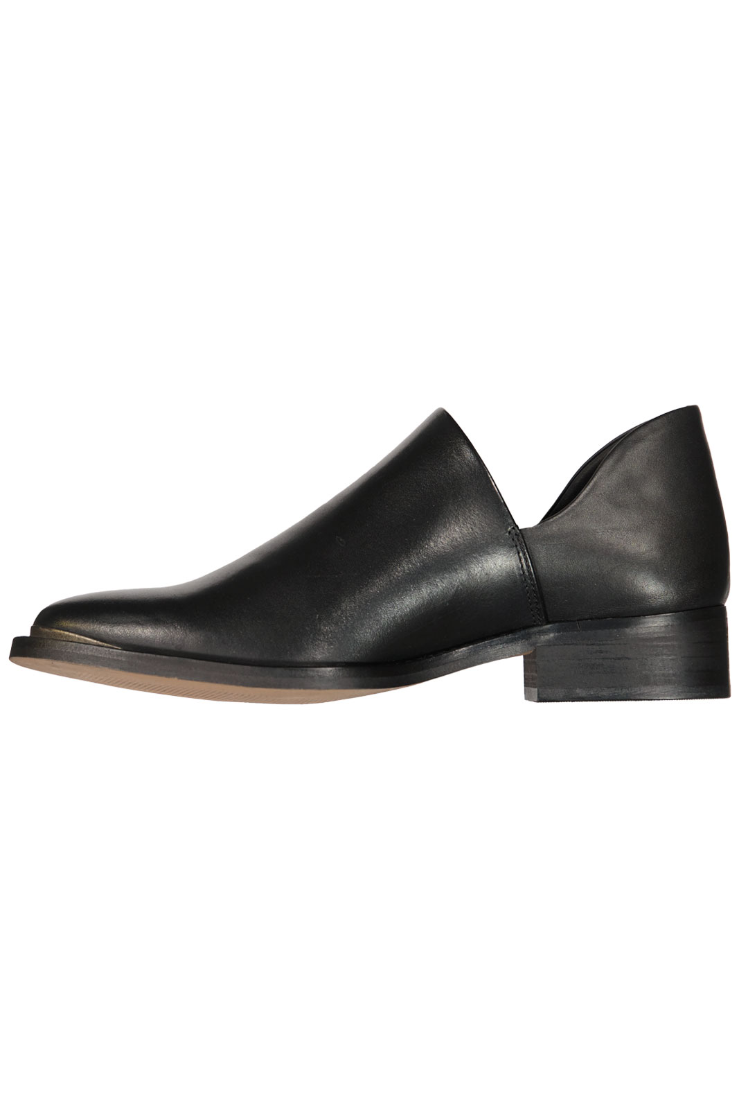 Deep W Leather Shoe
