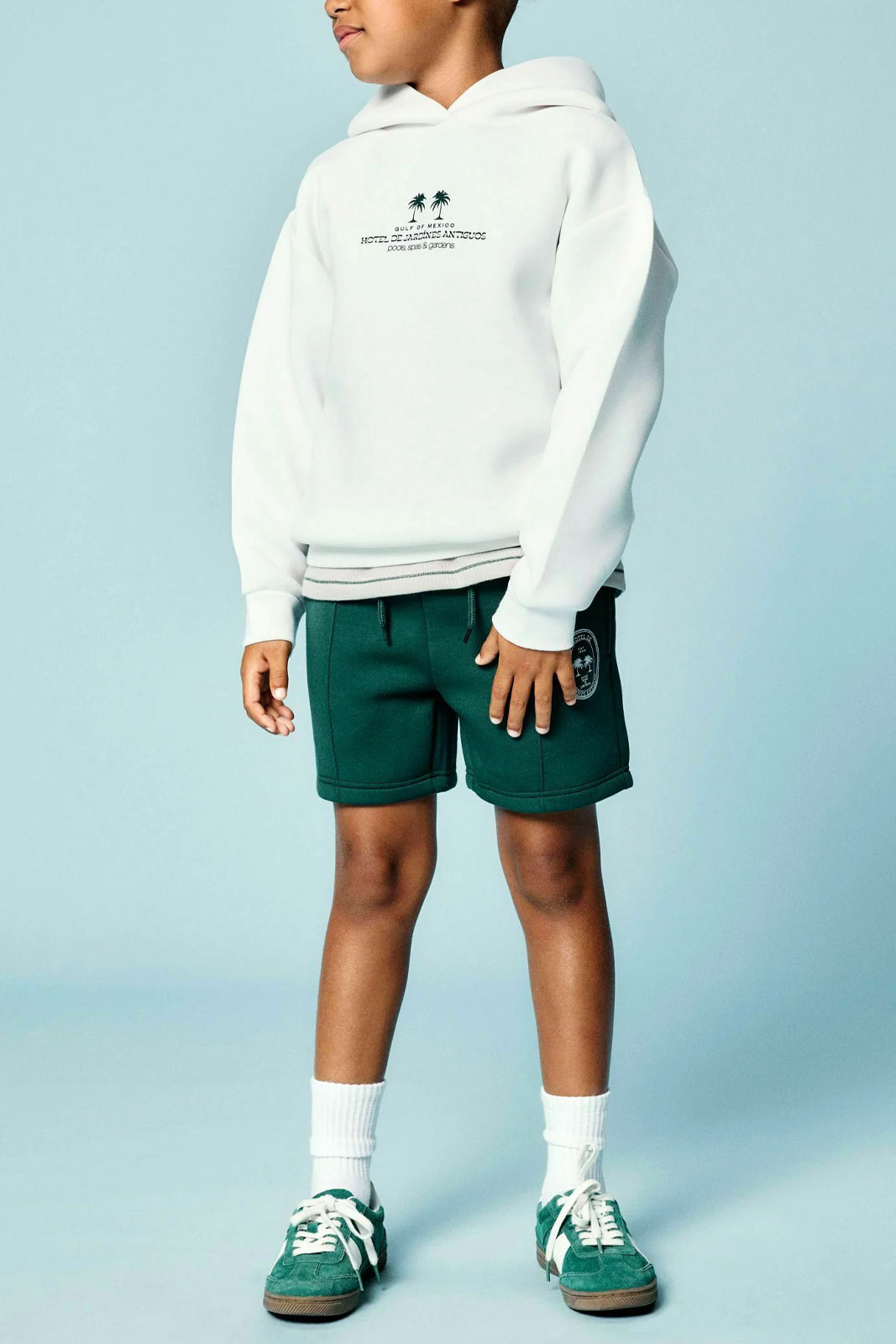 NKMHIST LS RLX SWEAT WH UNB BOX