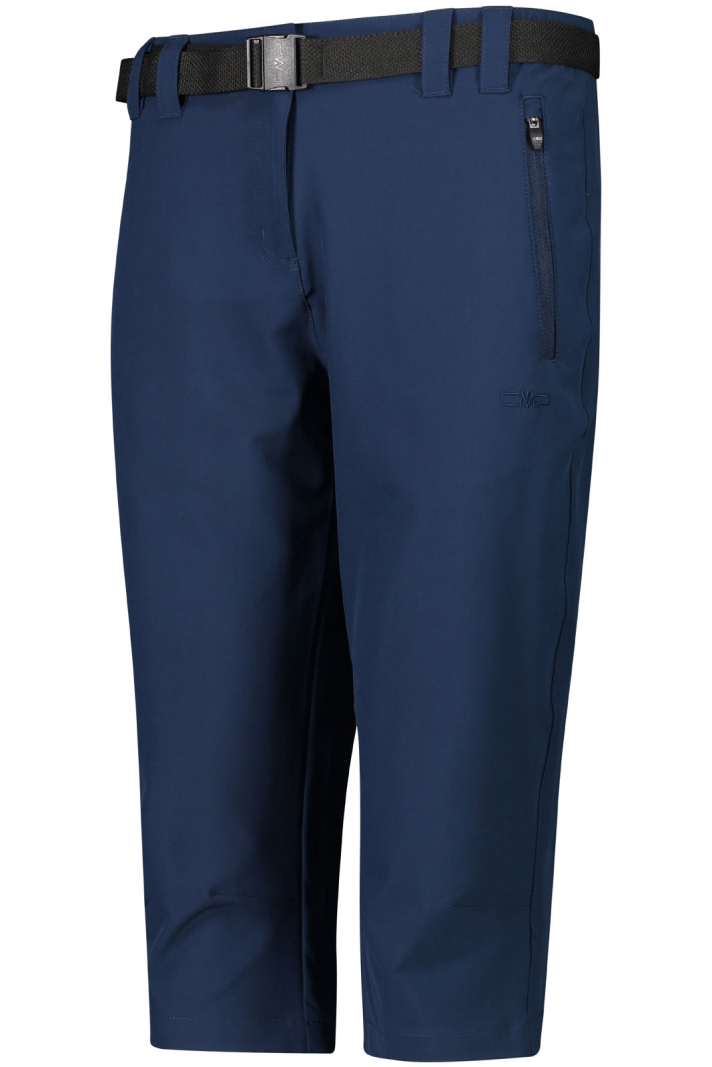 Woman 4-Way Stretch Capri.