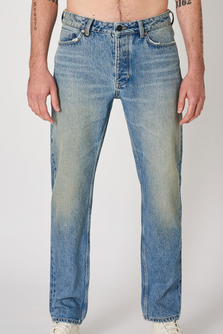 Studio Relaxed Abstract