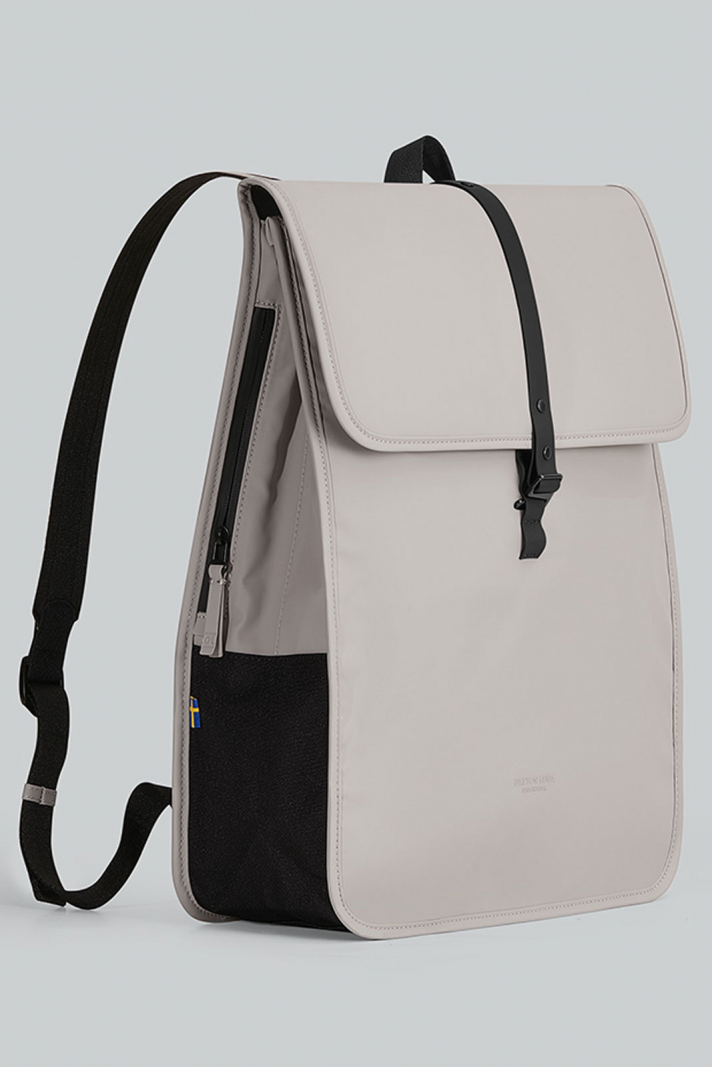 Däsh Backpack 16