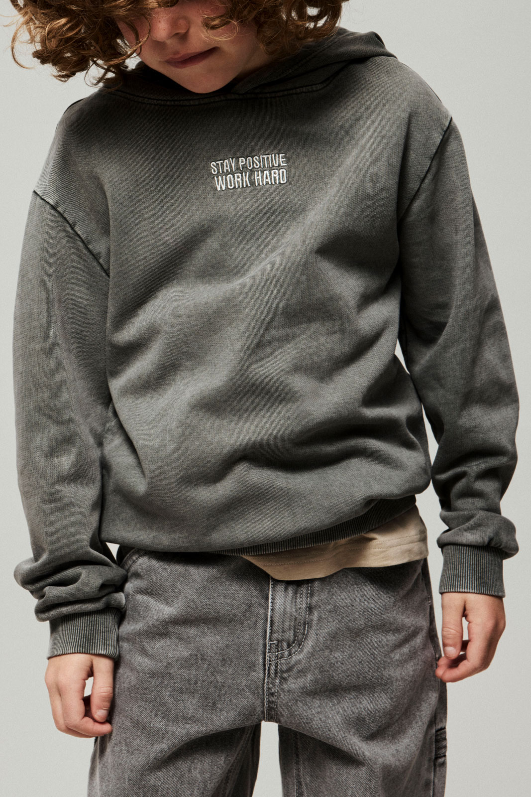 NKMBROOK LS NREG SWEAT WH UNB BOX